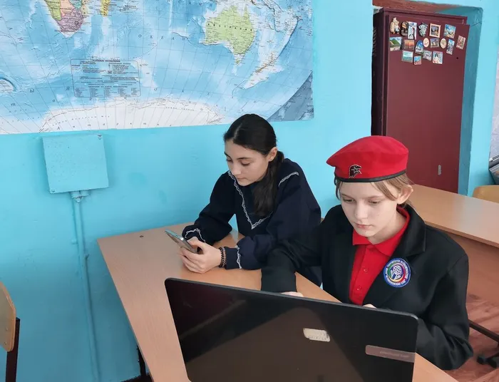 Одними нитями 1